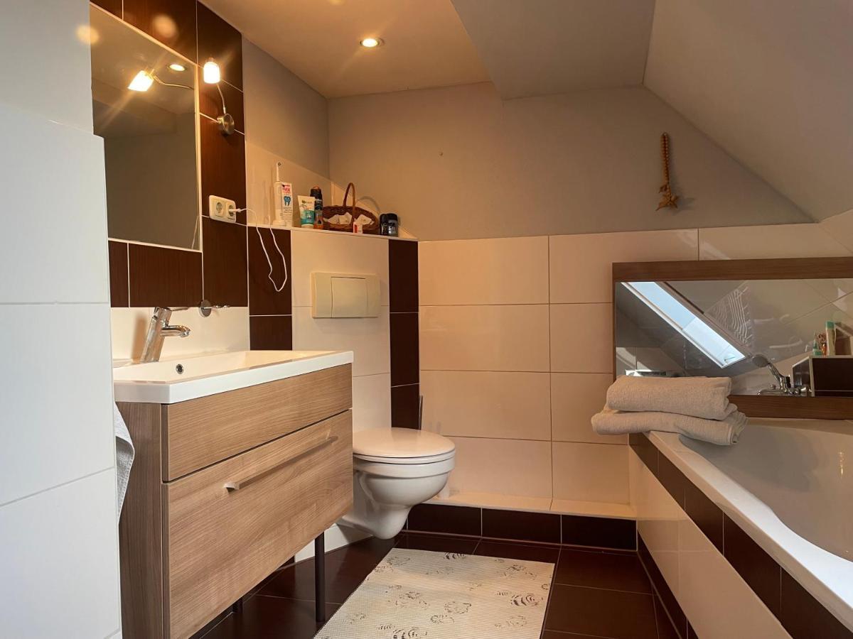 Tannenhaus Hohen Mistorf Villa Alt Suhrkow Ngoại thất bức ảnh